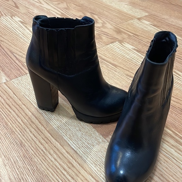 Steven Madden boots - Picture 4 of 5